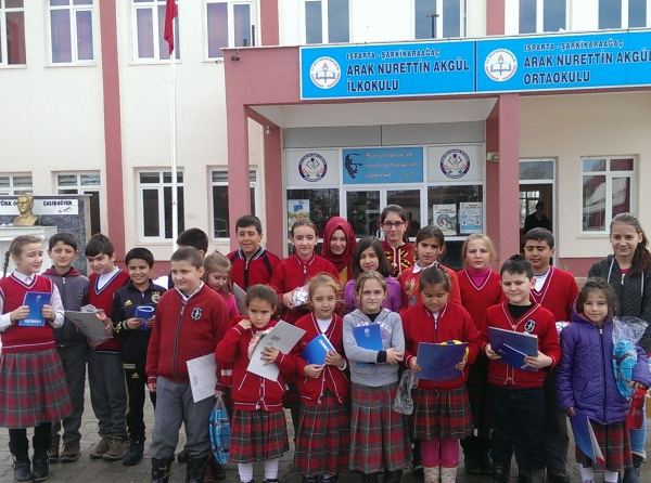 Arak Nurettin Akgül Ortaokulu Fotoğrafı